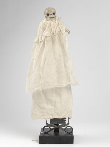 Ghost puppet from Punch & Judy show. http://collections.vam.ac.uk/item/O1248758/puppet-unknown/ 