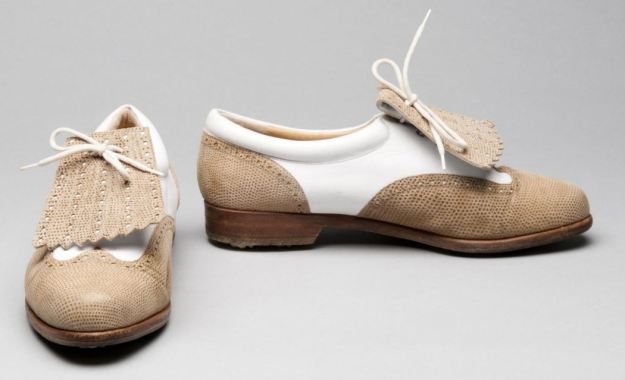 ladies golf shoes 1940s